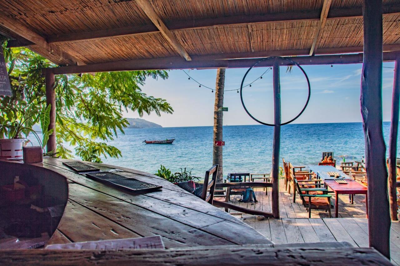 Butterfly Space- A Non-Profit Eco-Lodge Nkhata Bay Luaran gambar