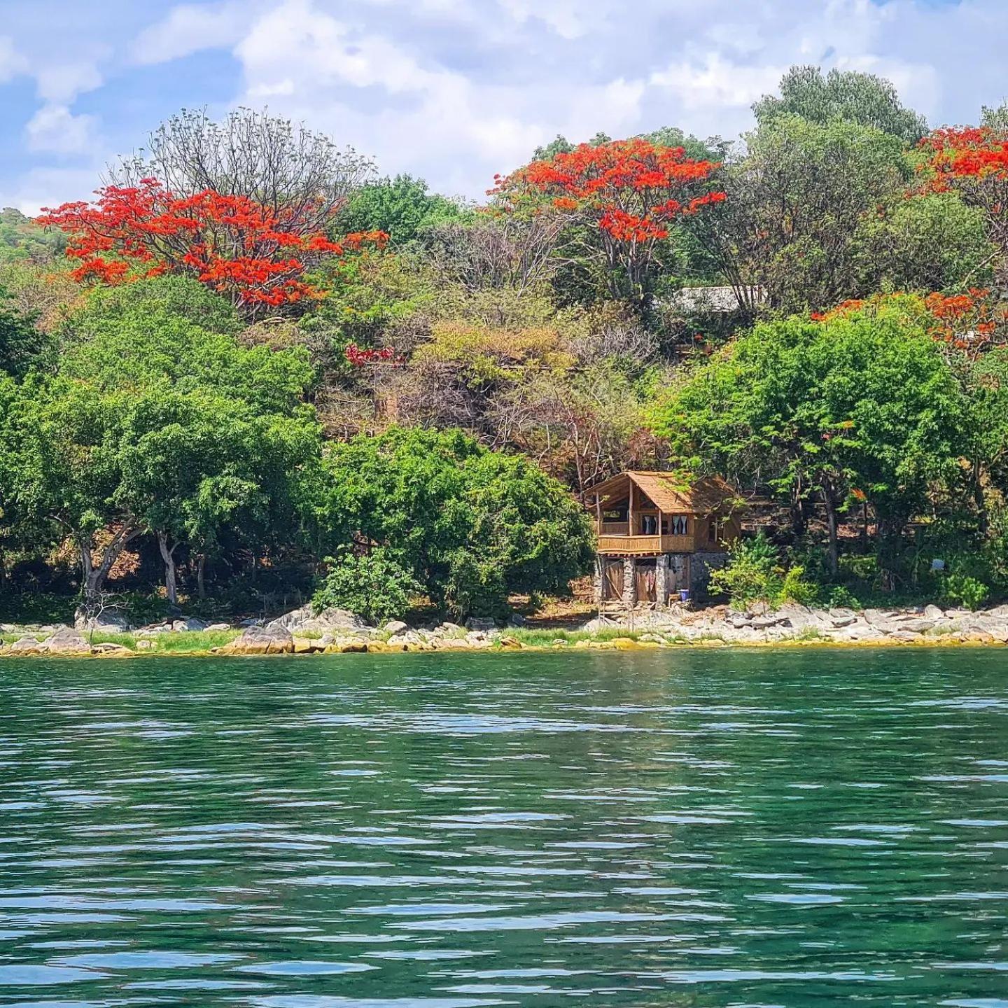 Butterfly Space- A Non-Profit Eco-Lodge Nkhata Bay Luaran gambar