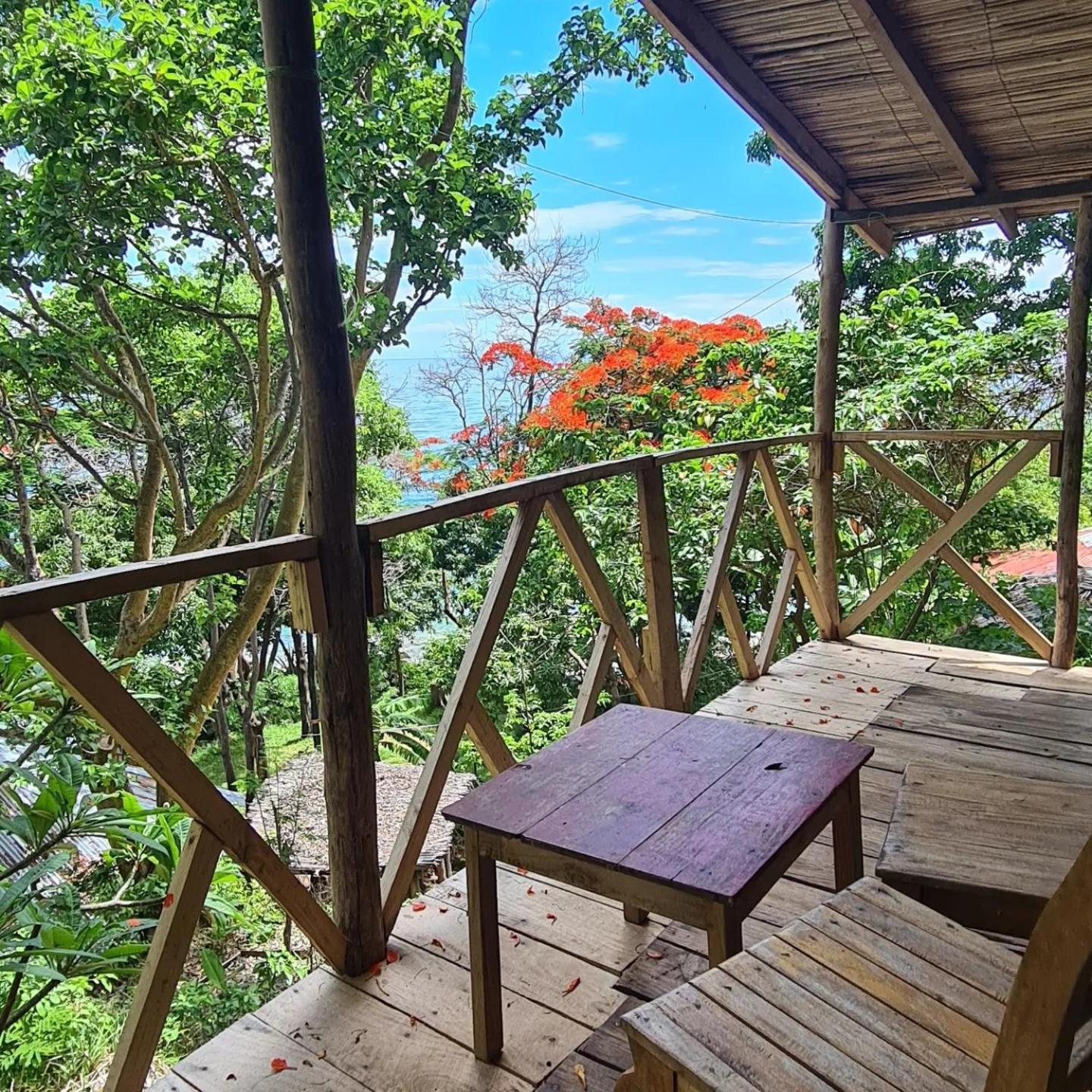 Butterfly Space- A Non-Profit Eco-Lodge Nkhata Bay Luaran gambar